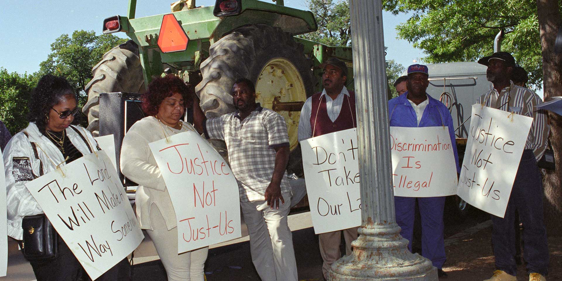 protesters outside USDA